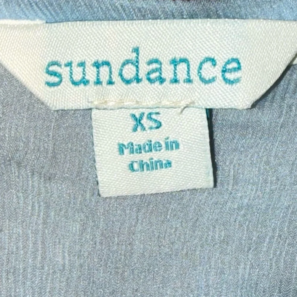 NWOT 100% Silk Sundance Embroidered Light Blue White Bell Sleeves Size XS - Picture 4 of 5